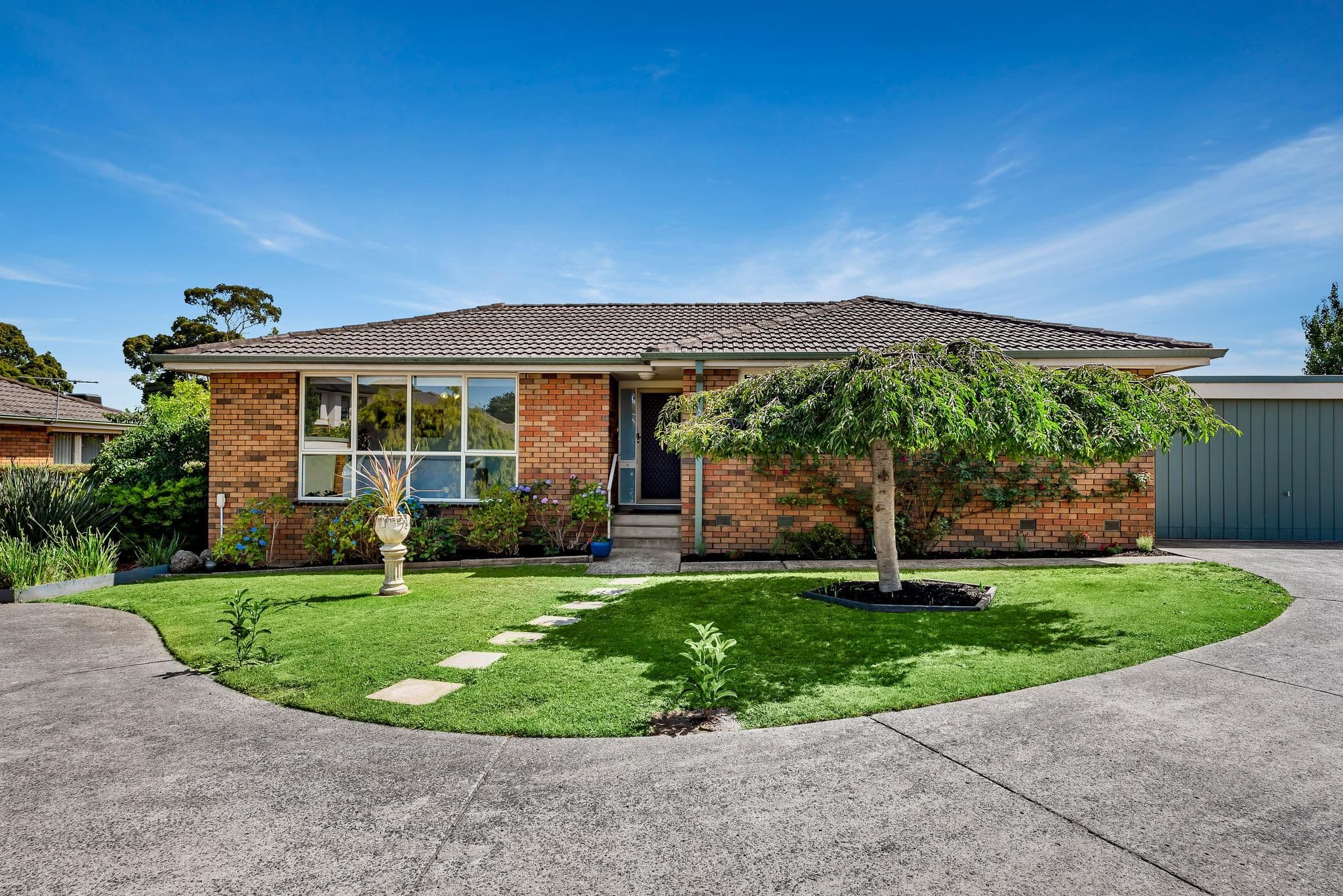 25 Quentin Street, Forest Hill VIC 3131, Forest Hill - Image 1