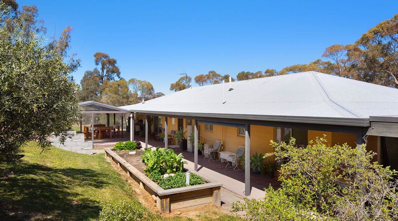 106 Diamond Gully Road, McKenzie Hill VIC 3451, McKenzie Hill - Thumbnail 2