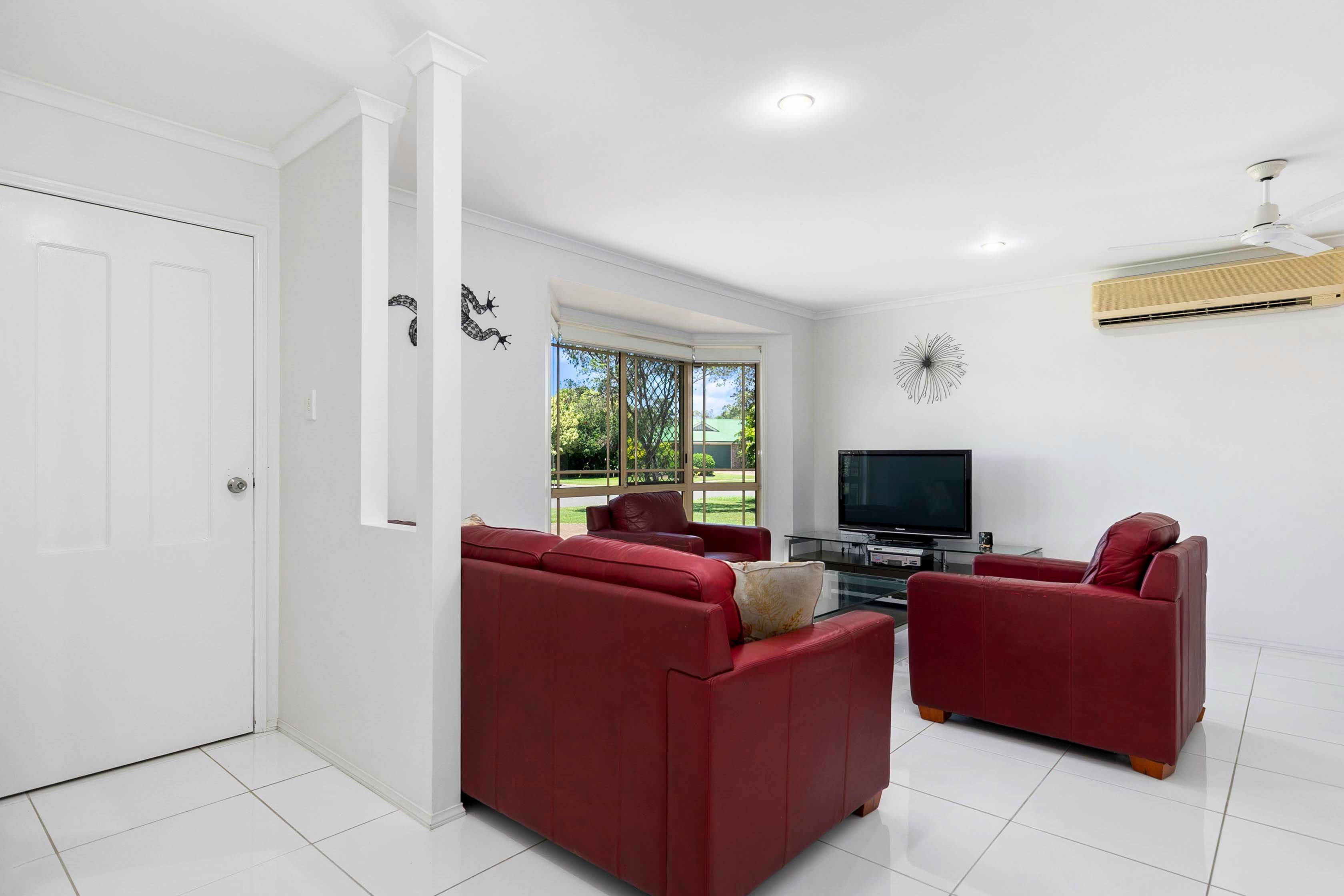 30 Ibis Boulevard, Eli Waters QLD 4655, Eli Waters - Thumbnail 4