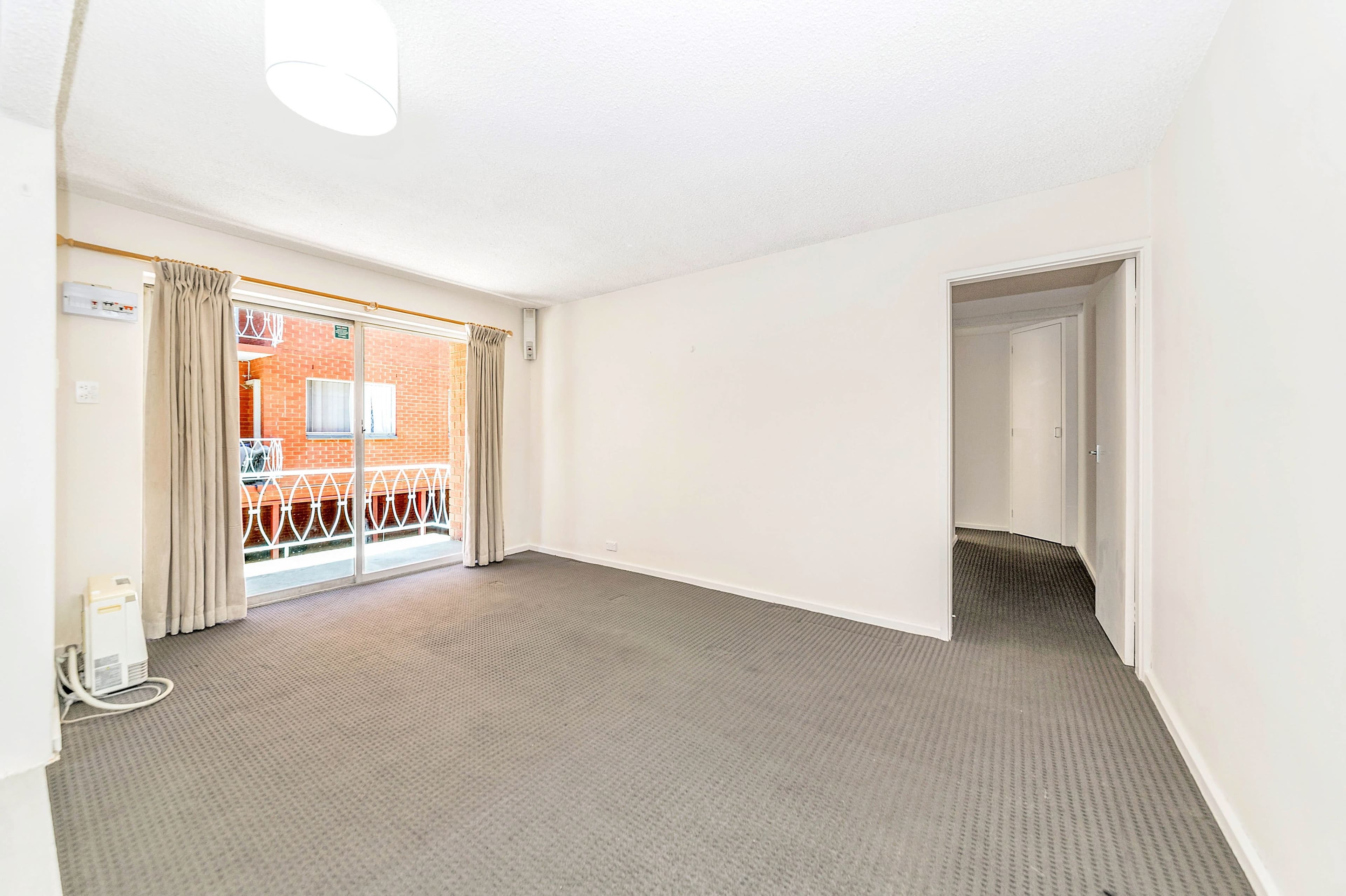 56-58 Trinculo Place, Queanbeyan NSW 2620, Queanbeyan East - Thumbnail 4