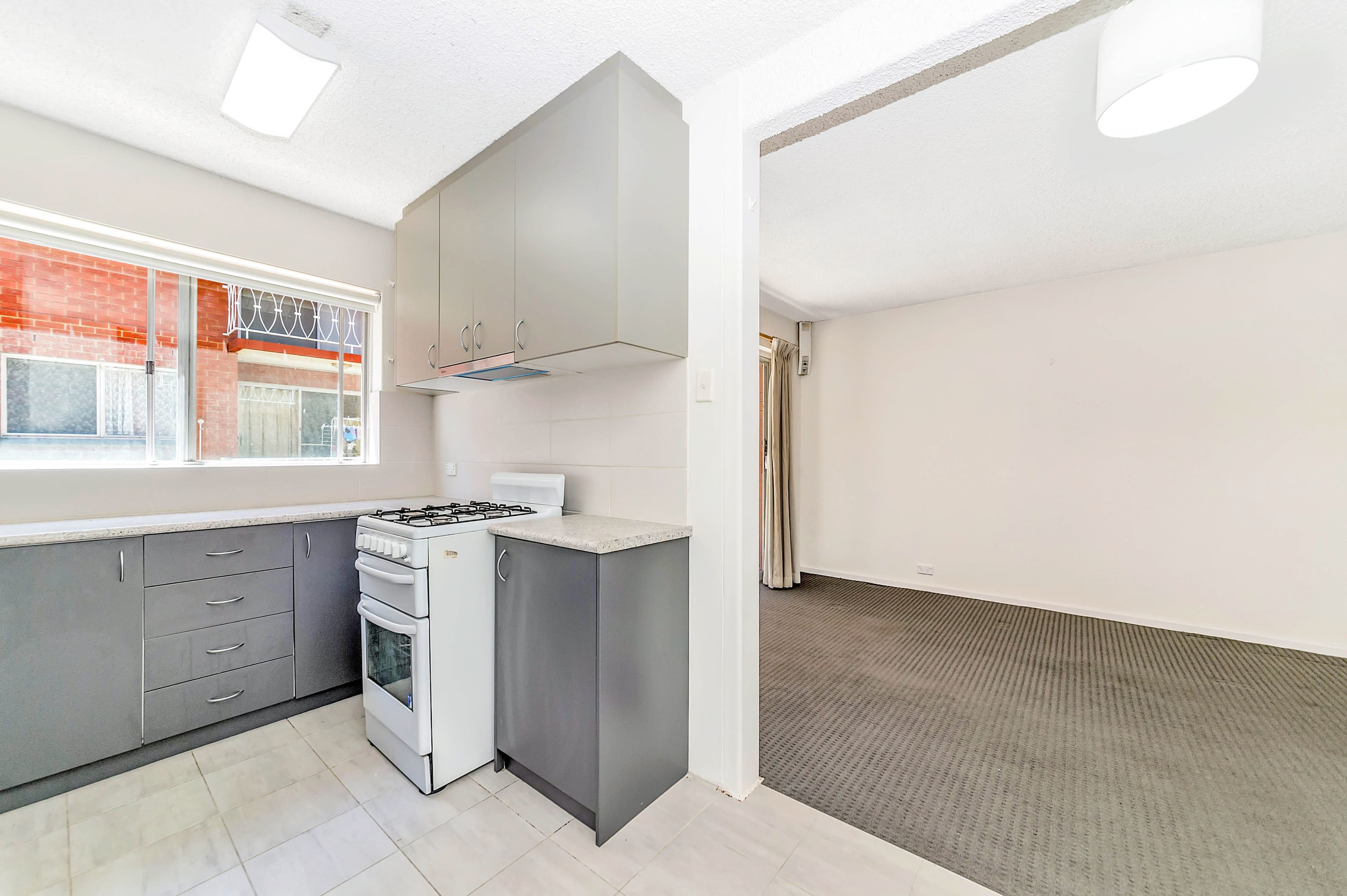 56-58 Trinculo Place, Queanbeyan NSW 2620, Queanbeyan East - Thumbnail 8