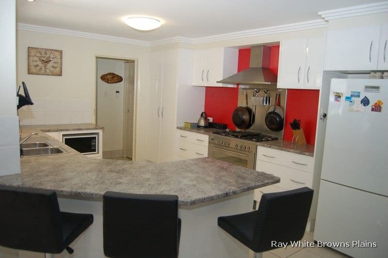 7 Crescendo Place, CRESTMEAD QLD 4132, Crestmead - Thumbnail 4