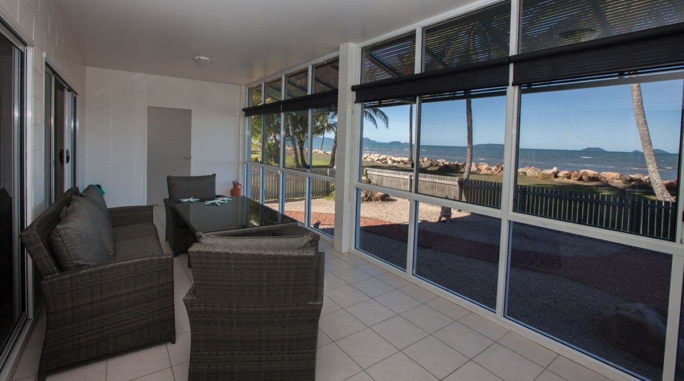 12 Taylor Street, Tully Heads QLD 4854, Tully Heads - Thumbnail 4