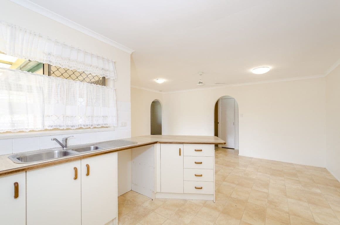 5 Fairbairn Place, Clinton QLD 4680, Clinton - Thumbnail 3