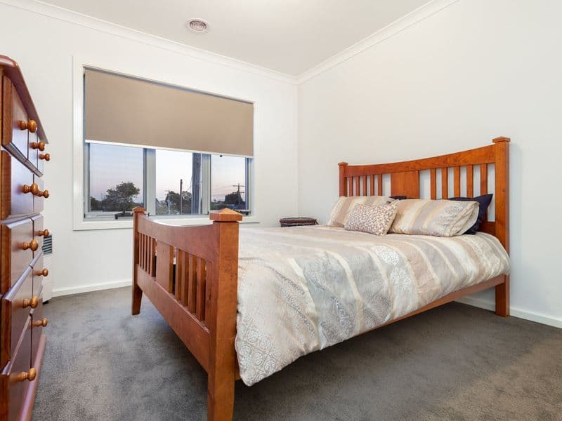 207 Gladstone Road, Dandenong North VIC 3175, Dandenong North - Thumbnail 8