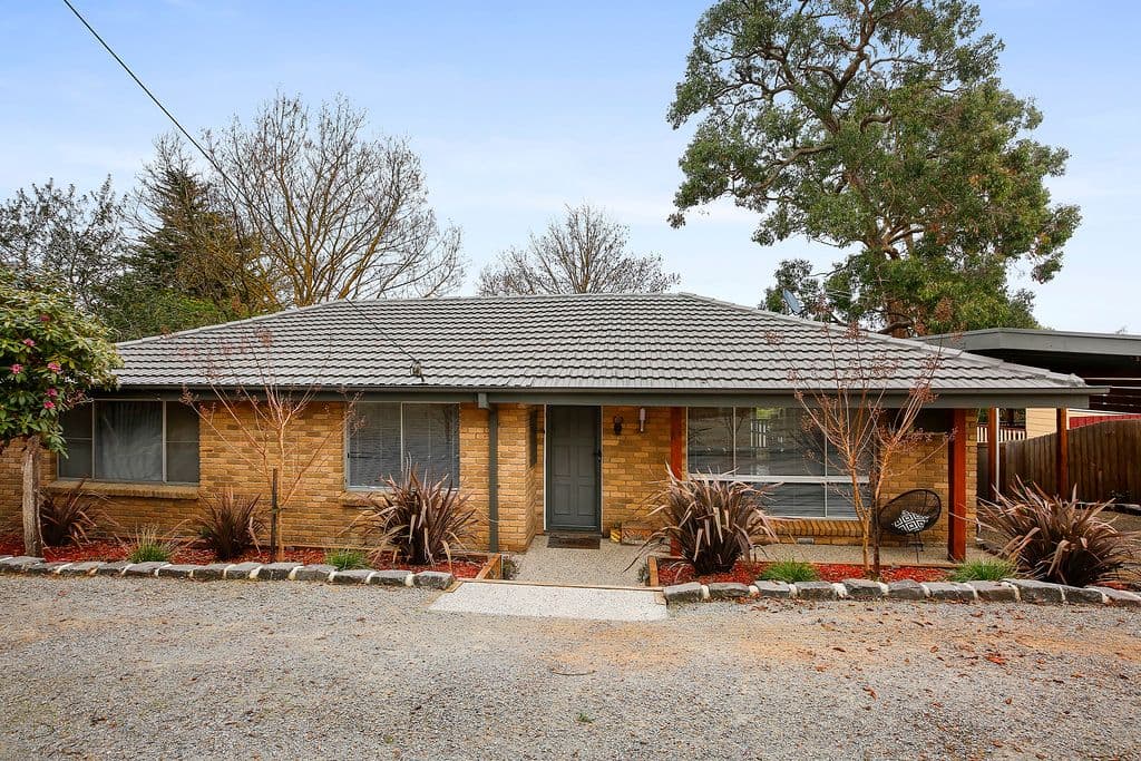 15 Old Hereford Road, Mount Evelyn VIC 3796, Mount Evelyn - Image 1