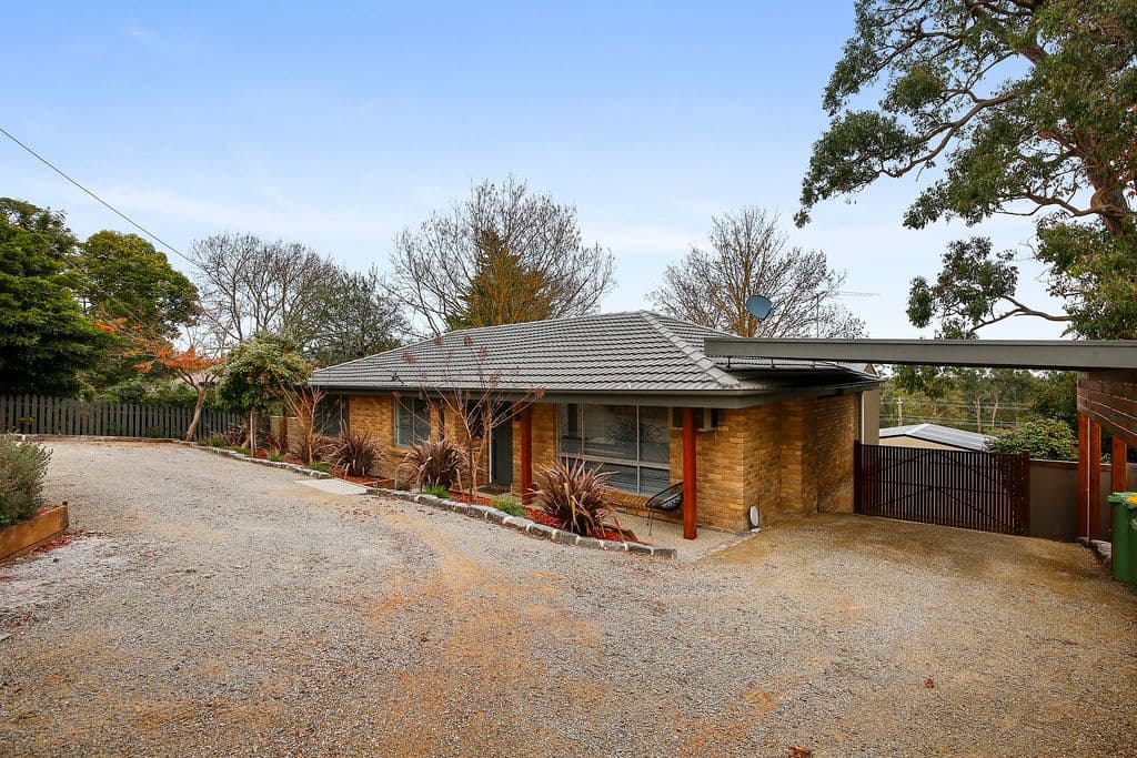 15 Old Hereford Road, Mount Evelyn VIC 3796, Mount Evelyn - Thumbnail 2