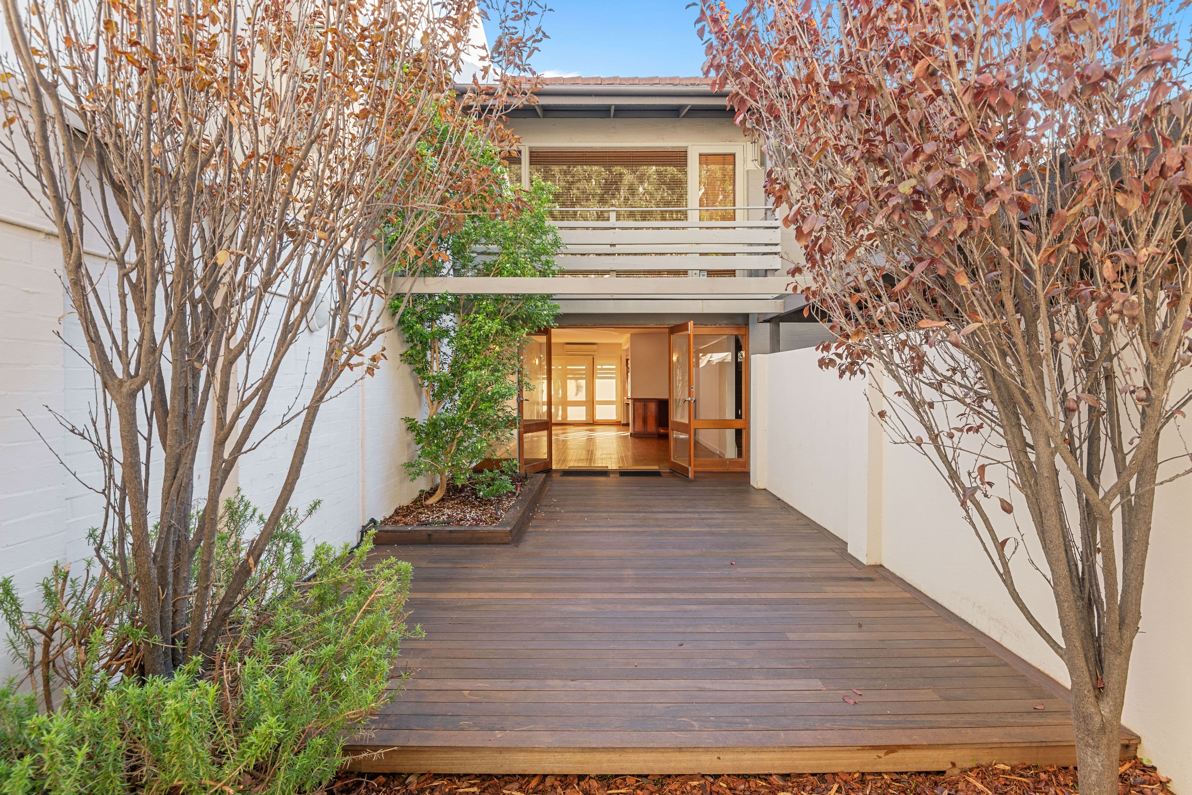 2 Freshwater Close, Claremont WA 6010, Claremont - Thumbnail 2