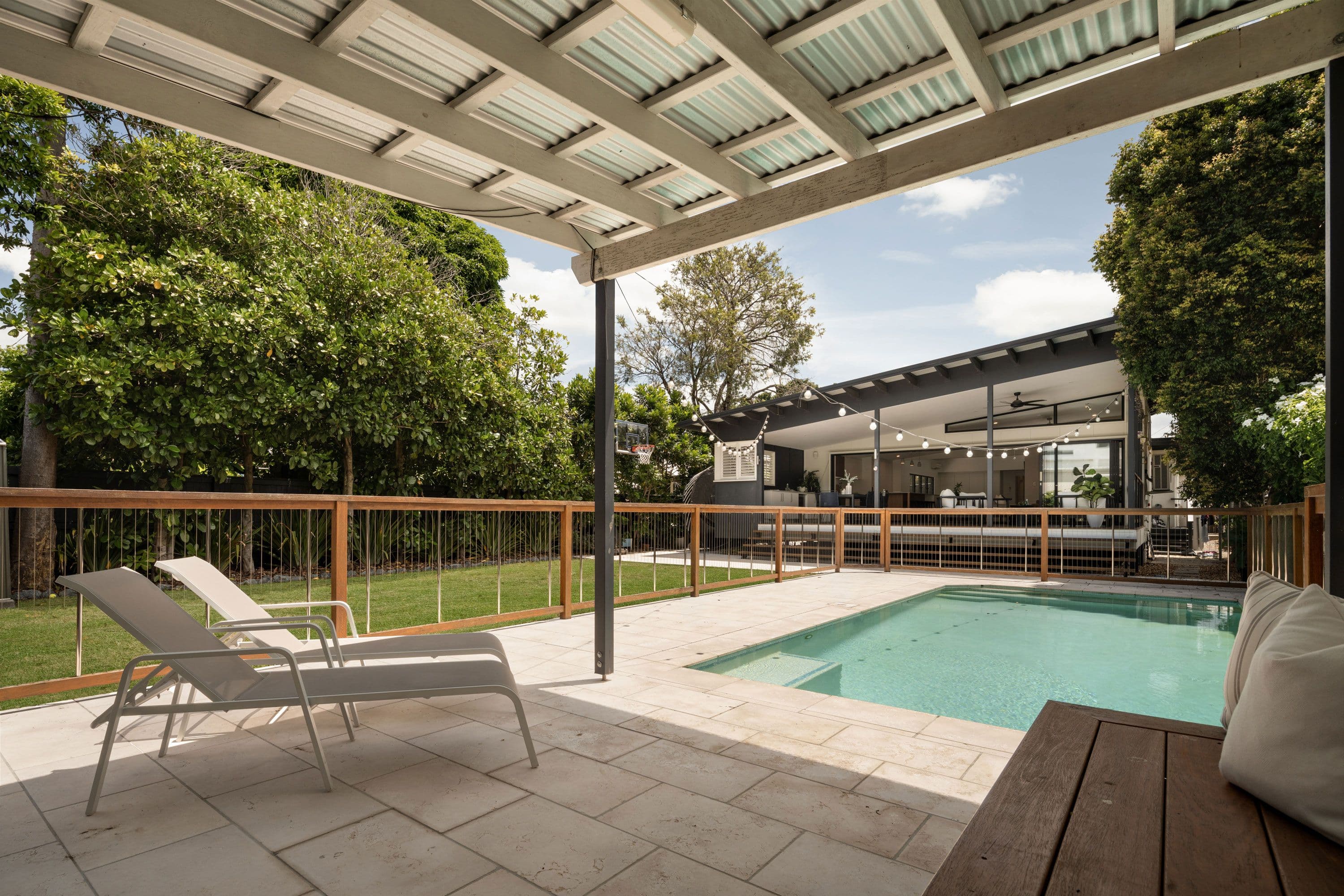37 Coutts Street, Bulimba QLD 4171, Bulimba - Thumbnail 3