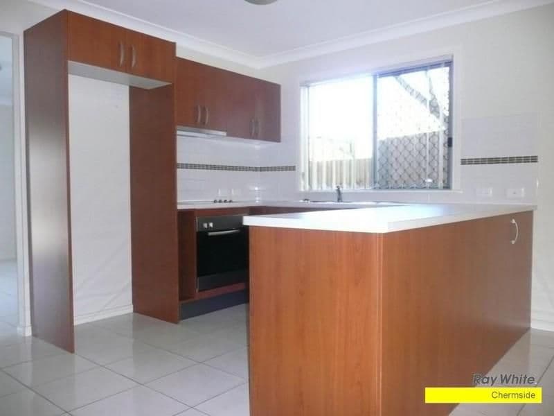 12 Yaralla Street, CHERMSIDE QLD 4032, Chermside - Thumbnail 3