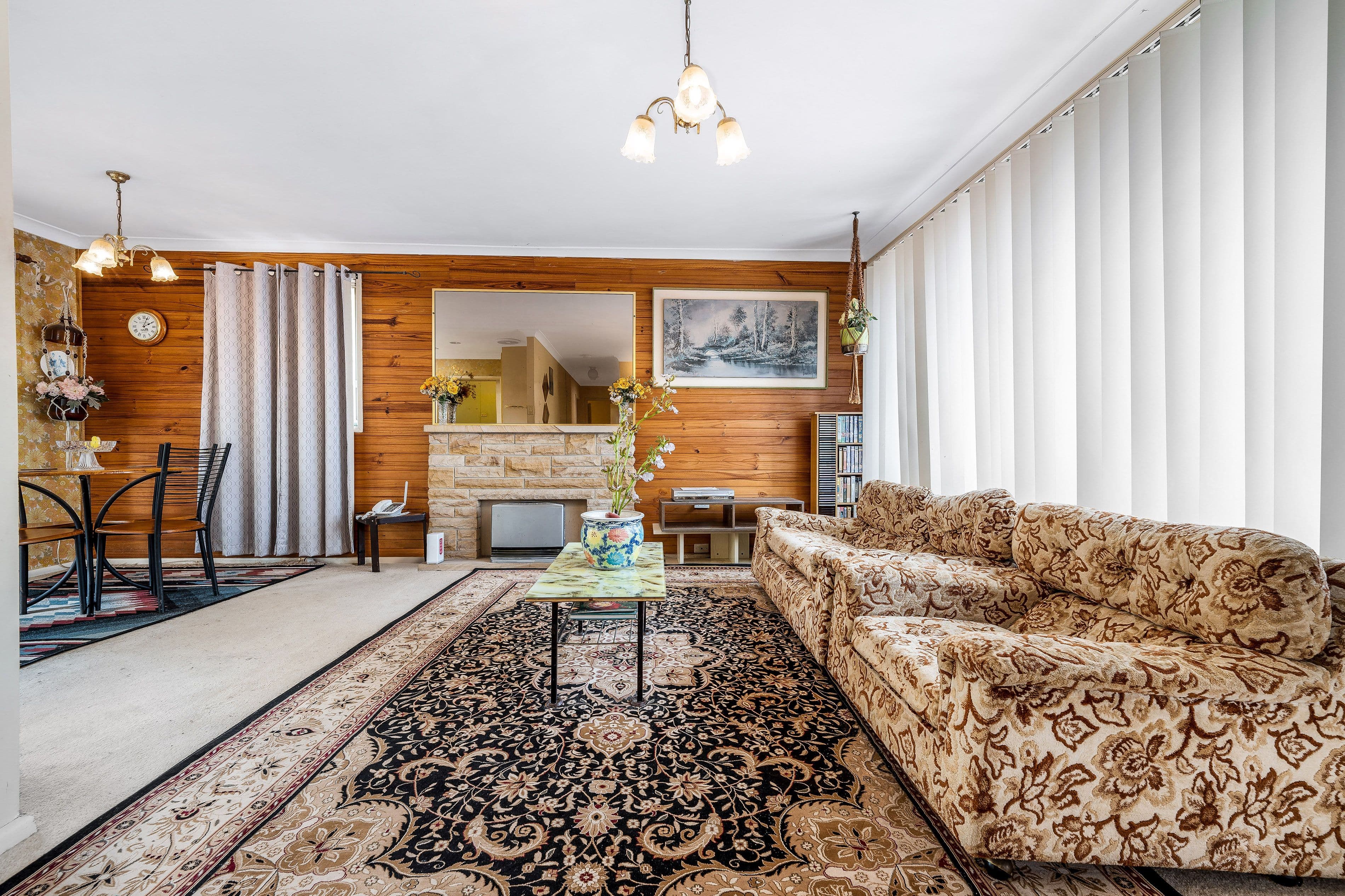 24 Donington Avenue, Georges Hall NSW 2198, Georges Hall - Thumbnail 2