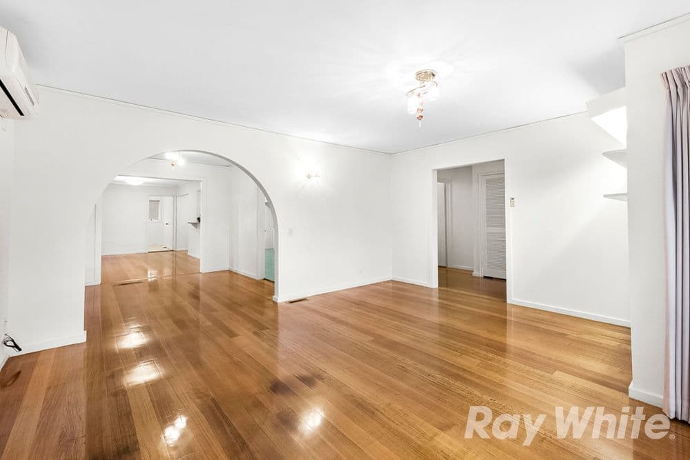 129 View Mount Road, Glen Waverley VIC 3150, Glen Waverley - Image 1