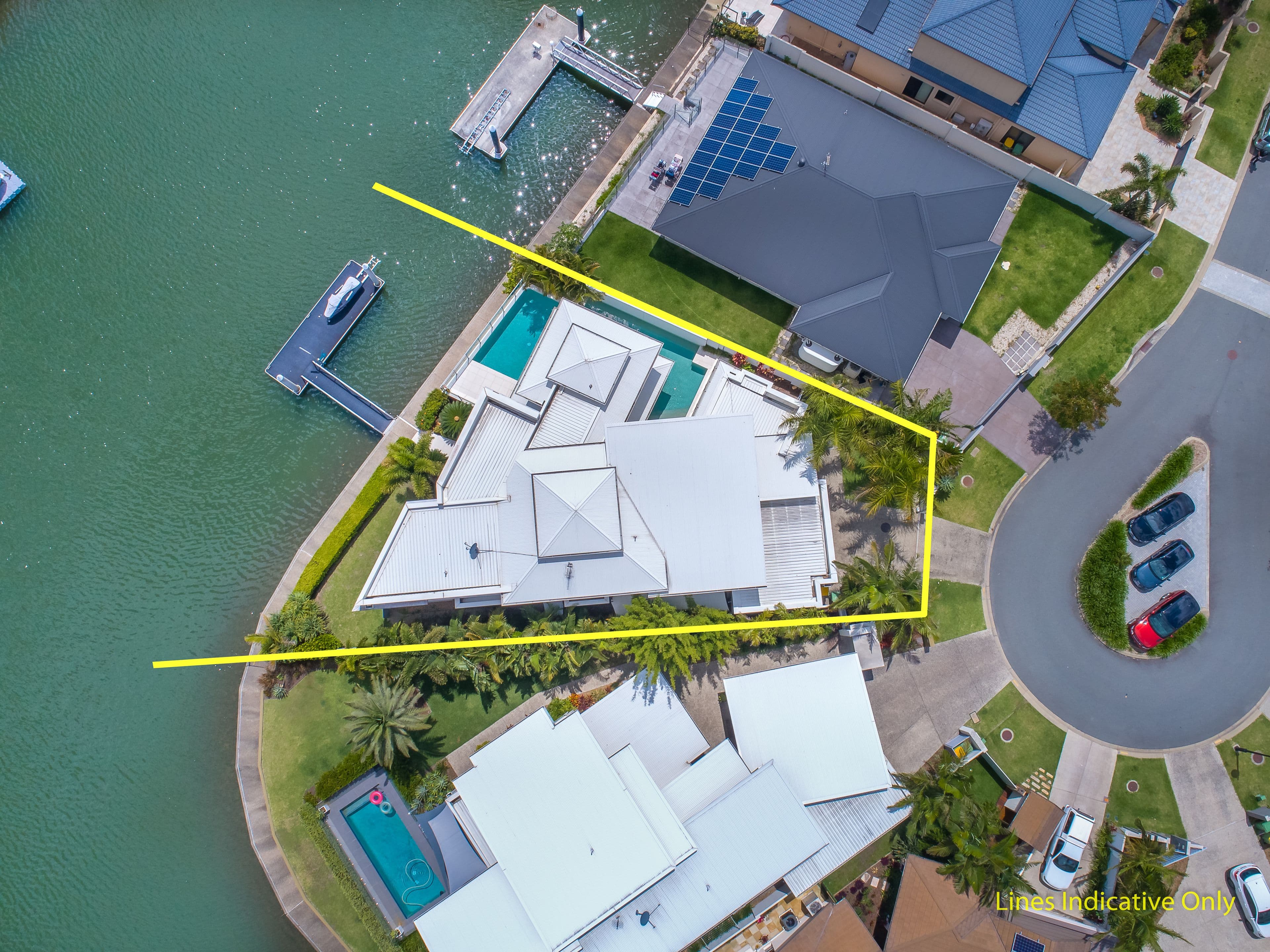 26 Middle Quay Drive, Biggera Waters QLD 4216, Biggera Waters - Thumbnail 4