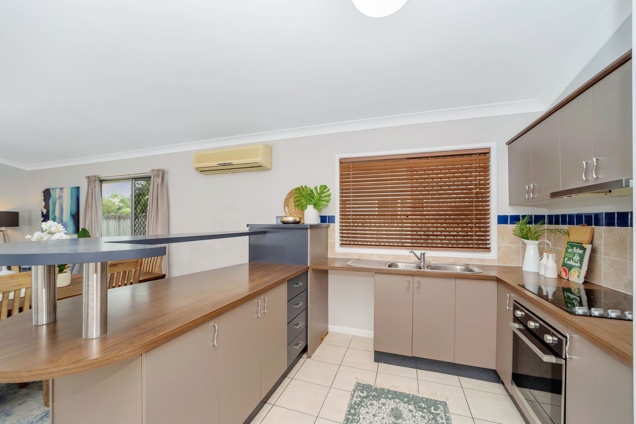 25 Dundas Court, Kirwan QLD 4817, Kirwan - Thumbnail 4