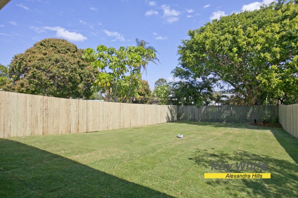 71 Whites Road, MANLY WEST QLD 4179, Manly West - Thumbnail 2