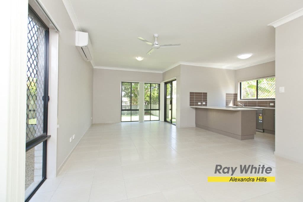 71 Whites Road, MANLY WEST QLD 4179, Manly West - Thumbnail 3