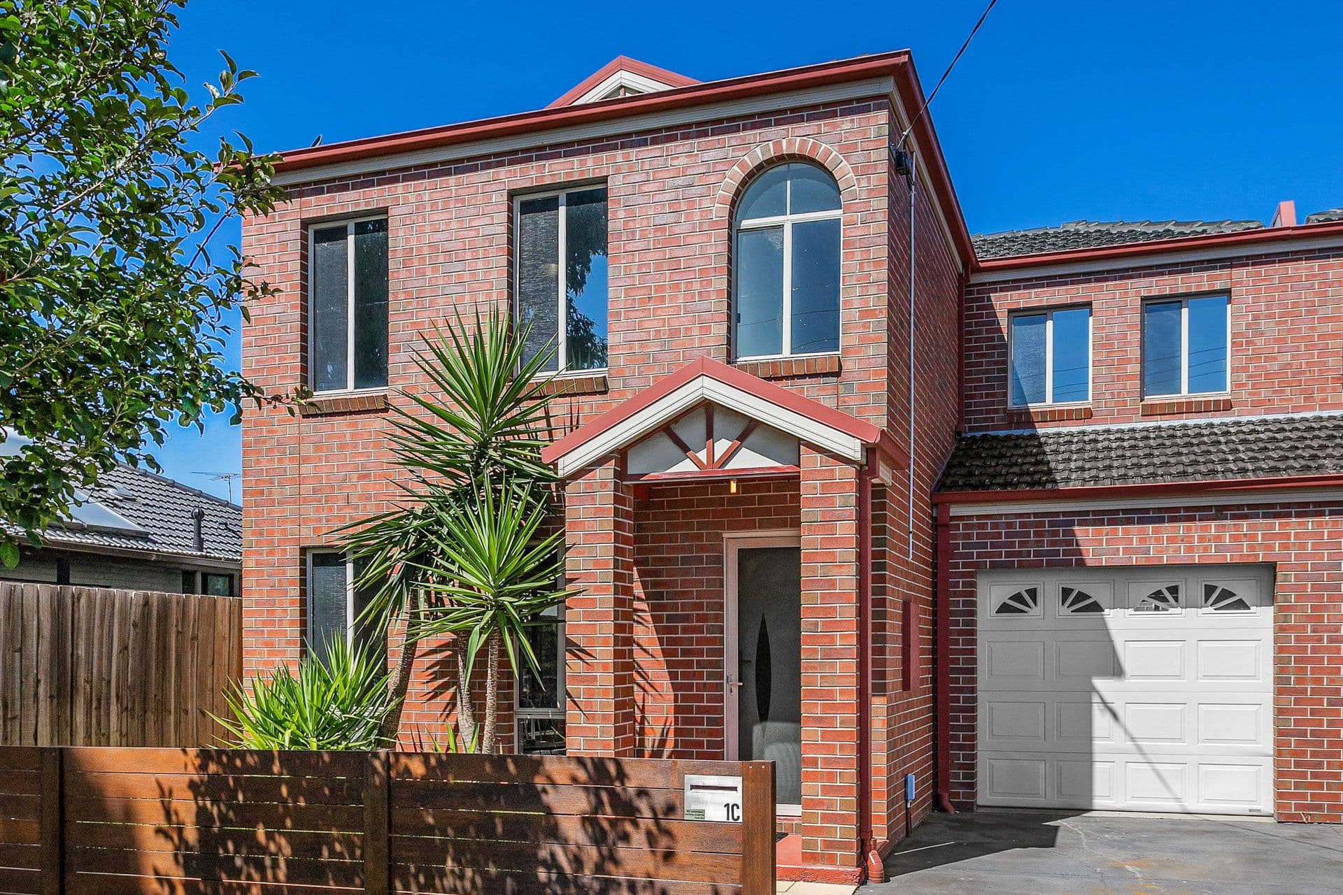 1C Almond Avenue, Brooklyn VIC 3012, Brooklyn - Thumbnail 2