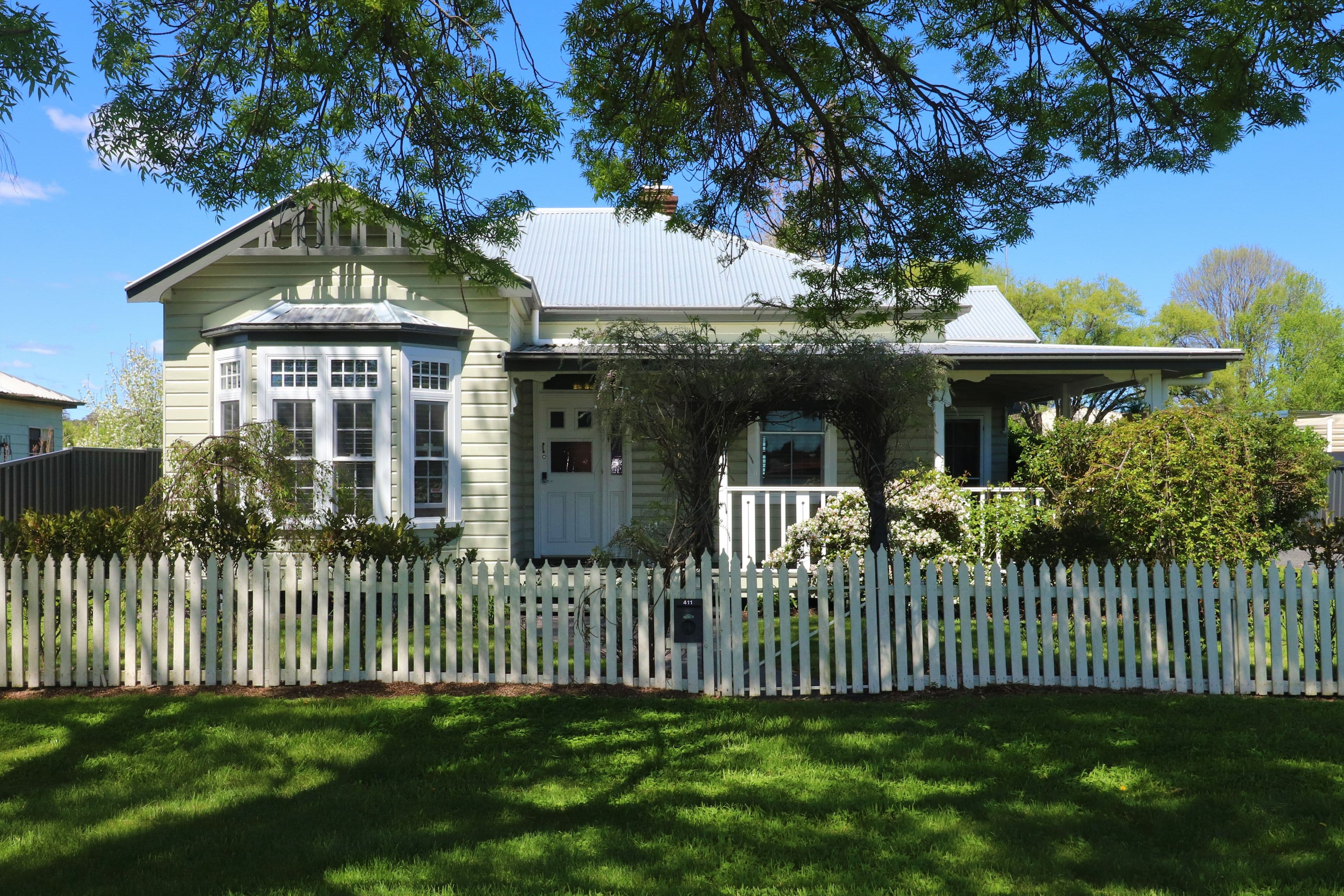 411 Grey Street, Glen Innes NSW 2370, Glen Innes - Image 1