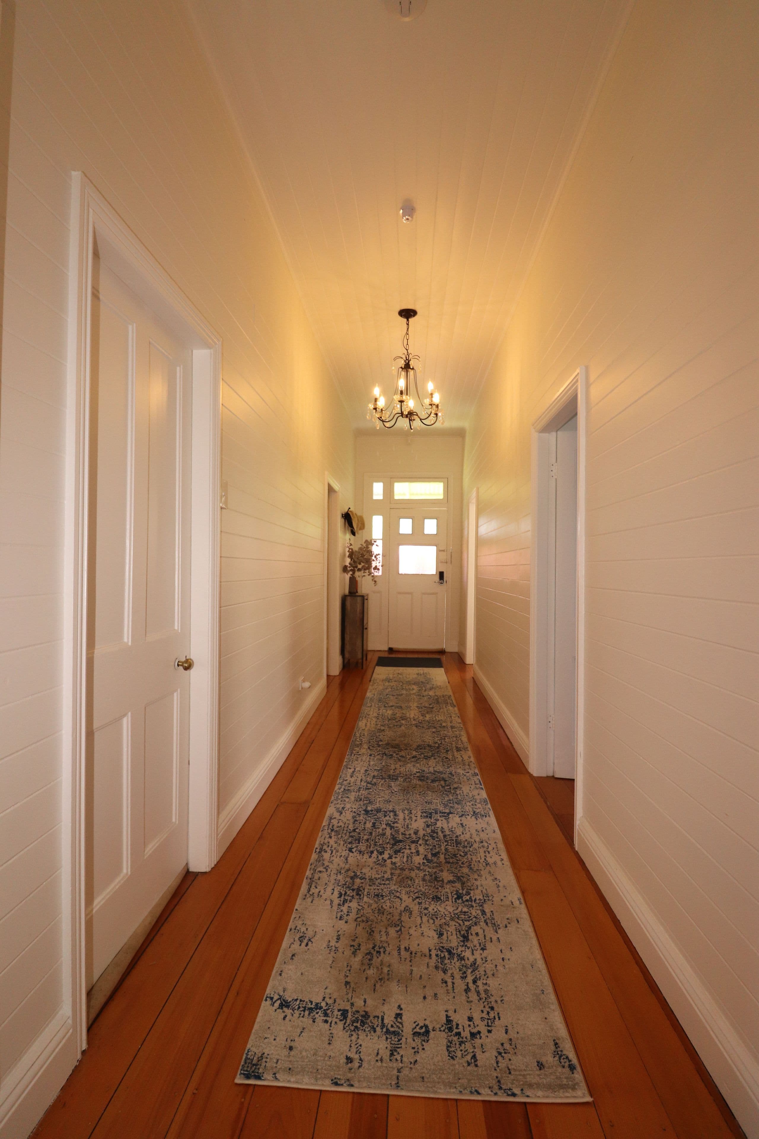 411 Grey Street, Glen Innes NSW 2370, Glen Innes - Thumbnail 2