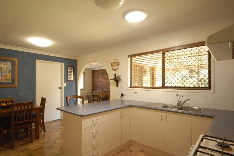 7 Ansett Court, WILSONTON QLD 4350, Wilsonton - Thumbnail 3