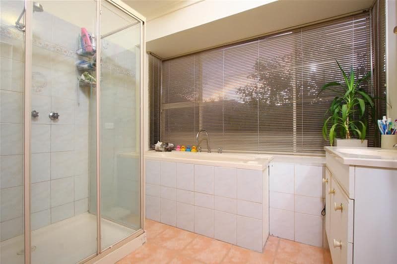 11 Bowral Court, BUNDOORA VIC 3083, Bundoora - Thumbnail 6