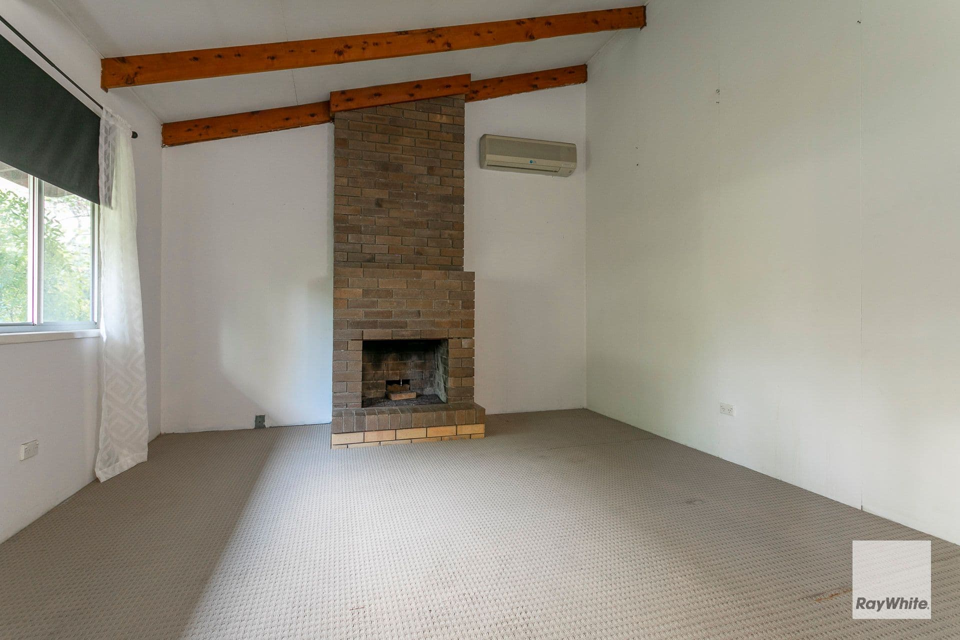 45 Larbonya Crescent, Capalaba QLD 4157, Capalaba - Thumbnail 2