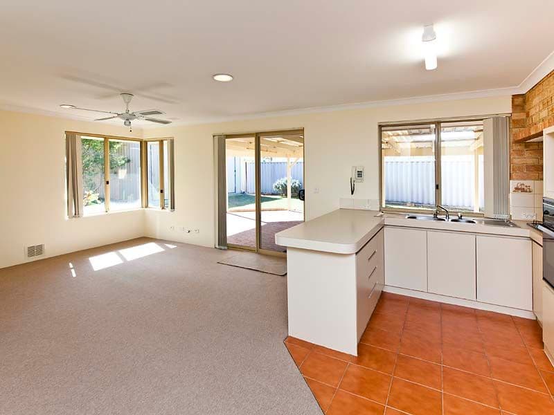 9 Cadiz Place, WARNBRO WA 6169, Warnbro - Thumbnail 6