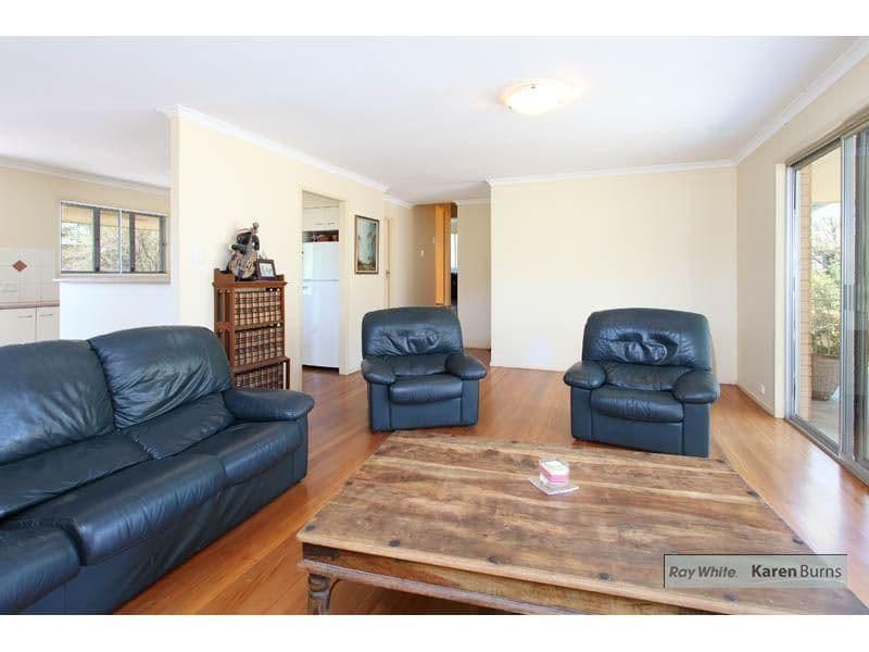 26 Kitching Street, CHAPEL HILL QLD 4069, Chapel Hill - Thumbnail 2