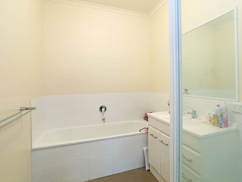31-33 Cranbourne Drive, Corio VIC 3214, Corio - Thumbnail 5