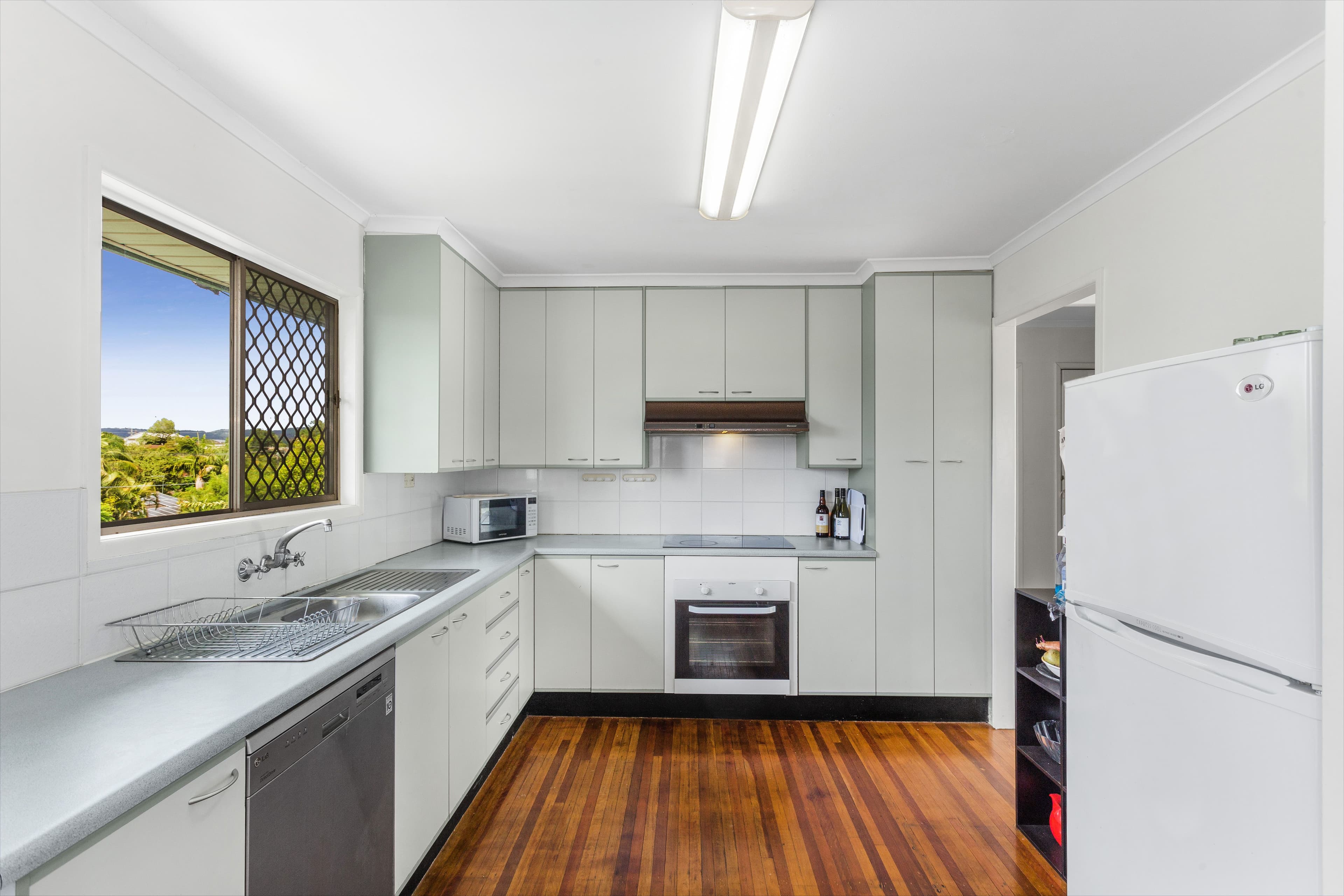 73 Patricks Road, Arana Hills QLD 4054, Arana Hills - Thumbnail 2