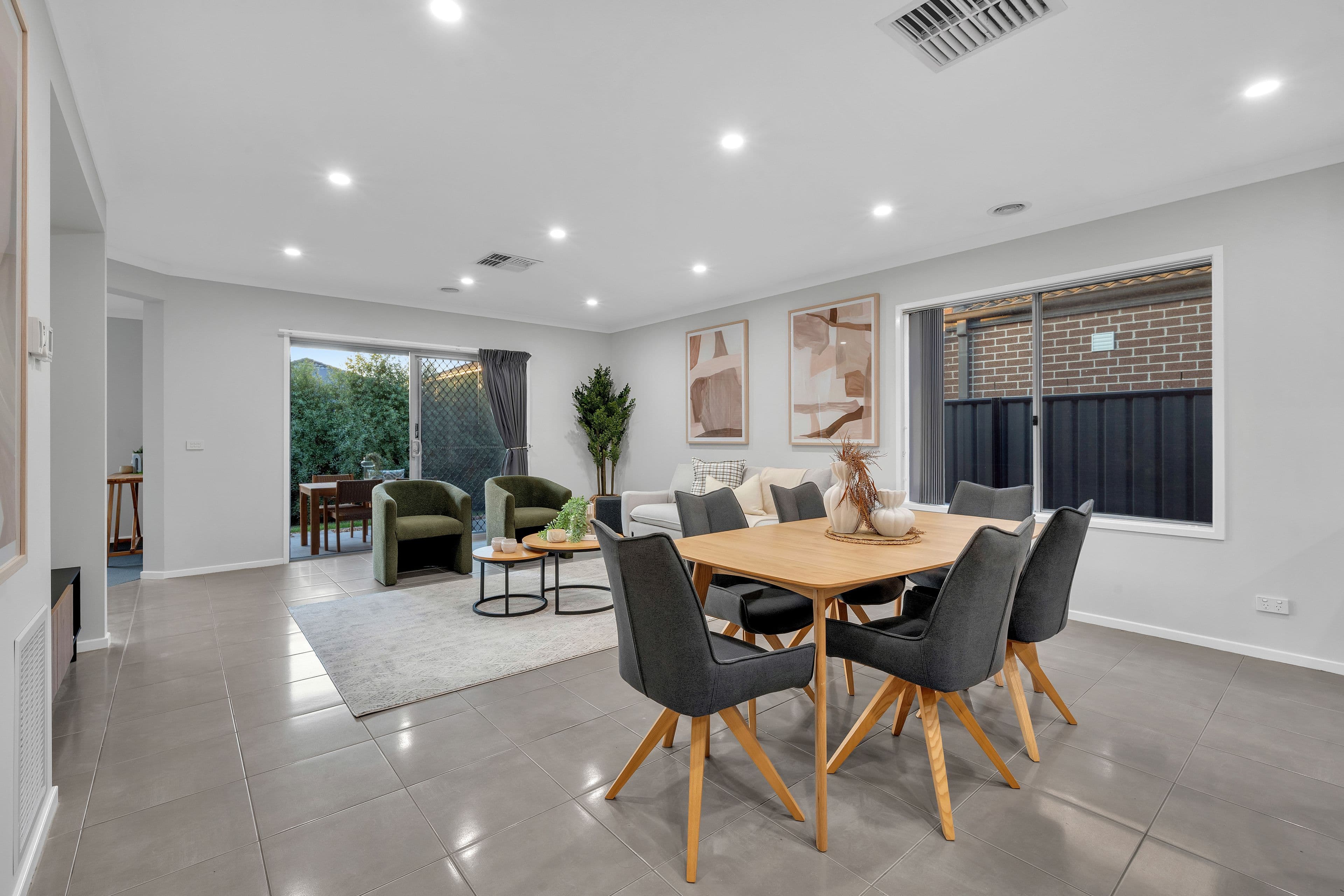 47 Chagall Parade, Clyde North VIC 3978, Clyde North - Thumbnail 6