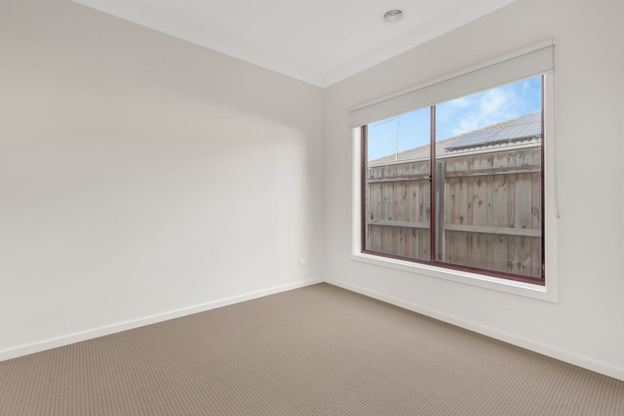8 Rous Street, Wyndham Vale VIC 3024, Wyndham Vale - Thumbnail 8