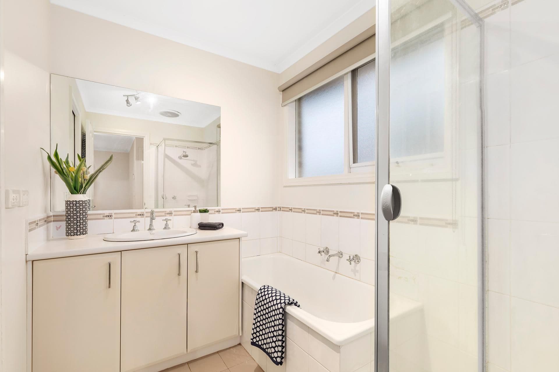 21 Cootamundra Crescent, Blackburn VIC 3130, Blackburn - Thumbnail 8