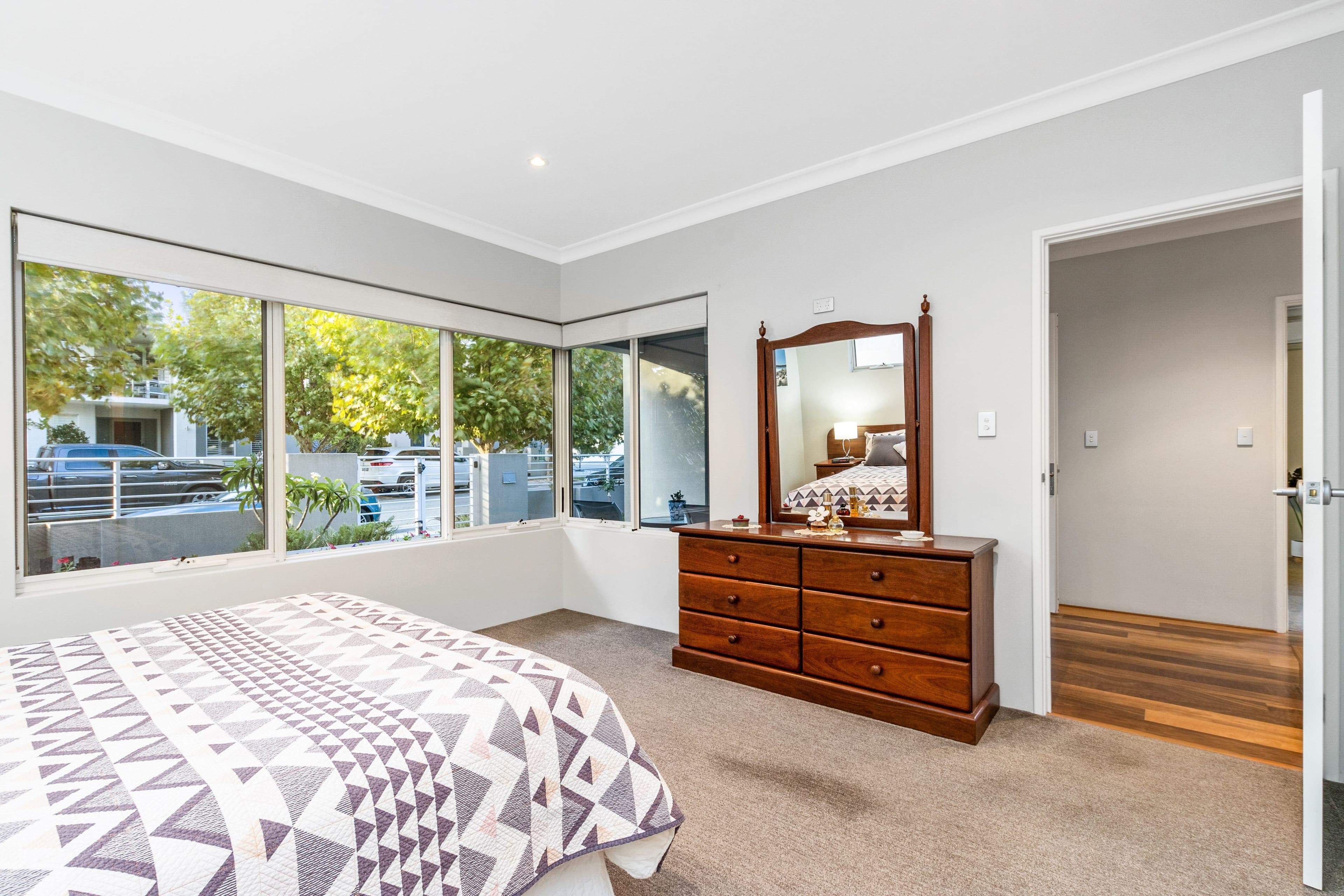 13 Martinique Mews, Hillarys WA 6025, Hillarys - Thumbnail 5