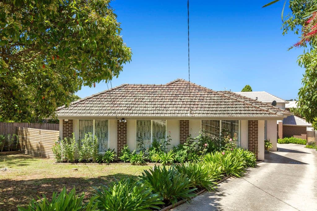 2 Kent Manor, Hamilton VIC 3300, Hamilton - Image 1