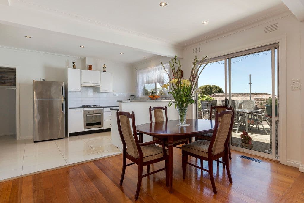 2 Kent Manor, Hamilton VIC 3300, Hamilton - Thumbnail 3