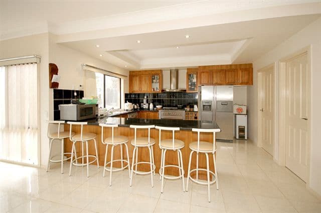6 Denison Place, ROXBURGH PARK VIC 3064, Roxburgh Park - Thumbnail 2