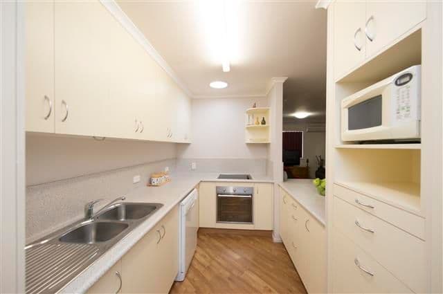 9 Tenby Close, TELINA QLD 4680, Telina - Thumbnail 2