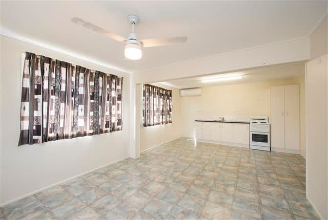 9 Tenby Close, TELINA QLD 4680, Telina - Thumbnail 3