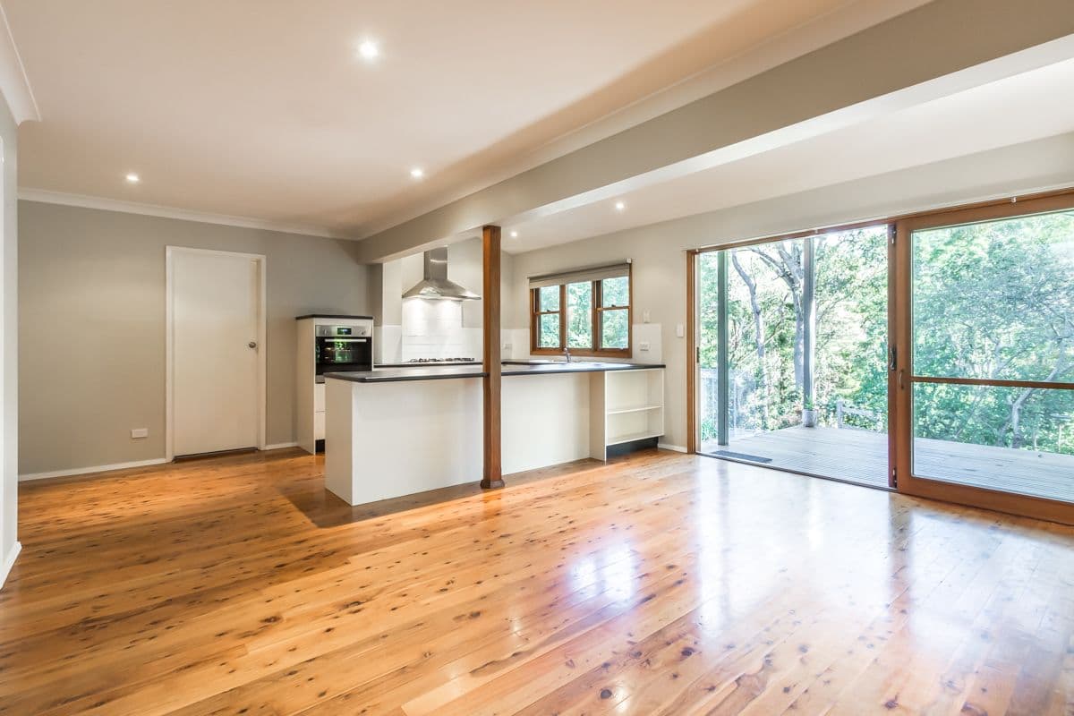 15 Stanley Avenue, Kurrajong Heights - Thumbnail 3