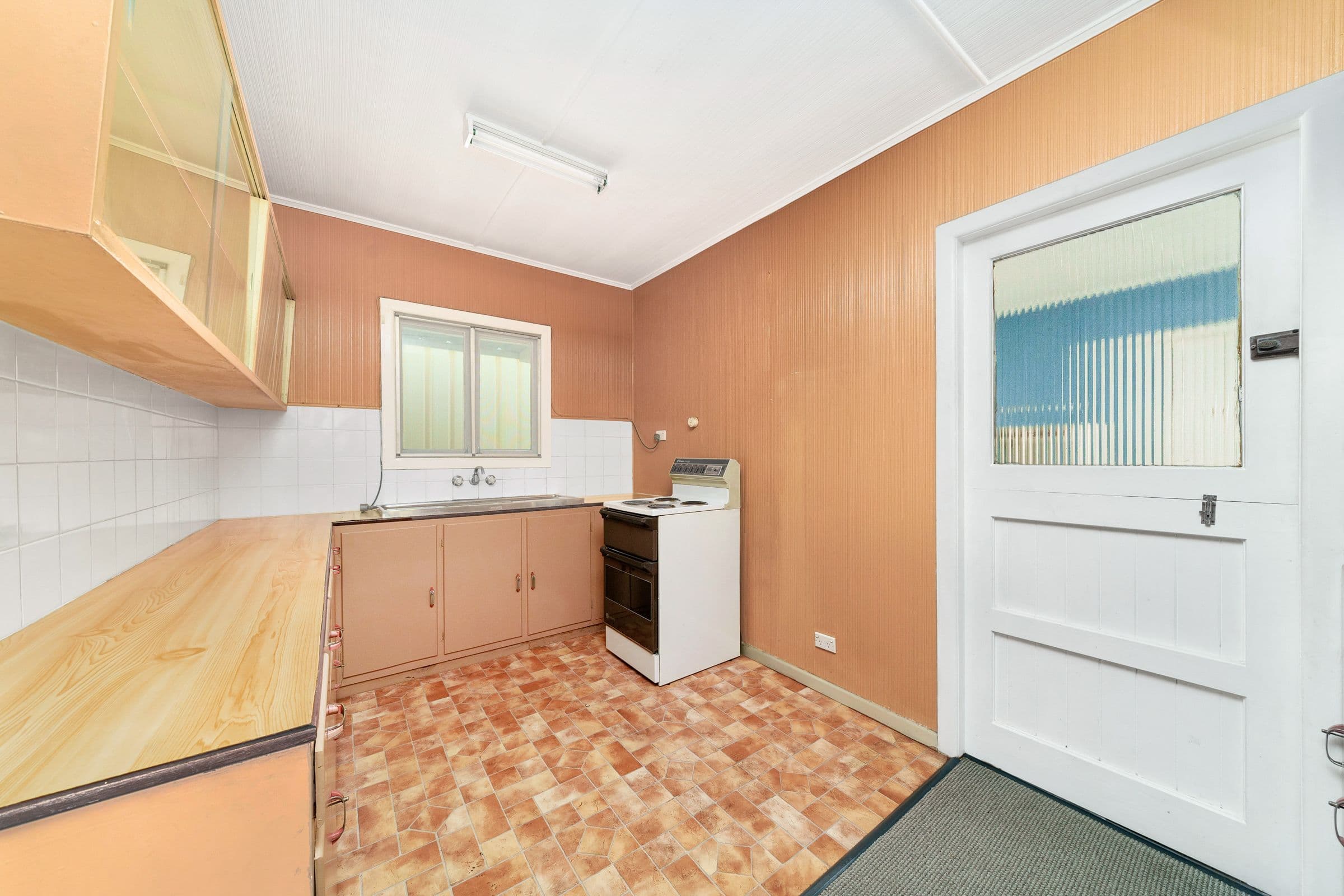28 Macdonnell Road, Margate QLD 4019, Margate - Thumbnail 6