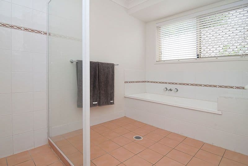 57 Sunflower Crescent, CALAMVALE QLD 4116, Calamvale - Thumbnail 8