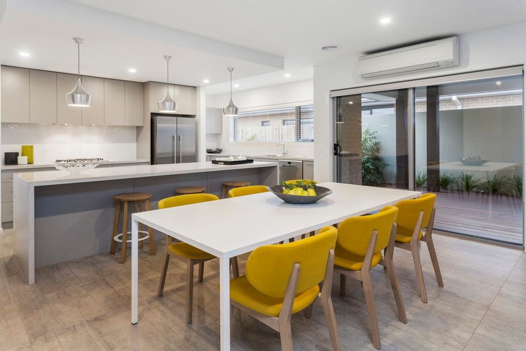 16 Eleanor Drive, Lucas VIC 3350, Lucas - Thumbnail 3