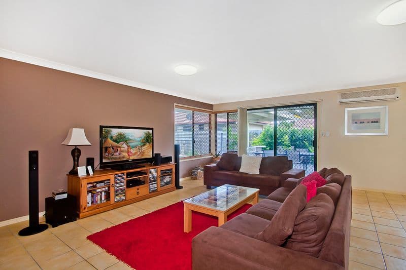 16 Grassmere Court, BANORA POINT NSW 2486, Banora Point - Thumbnail 5