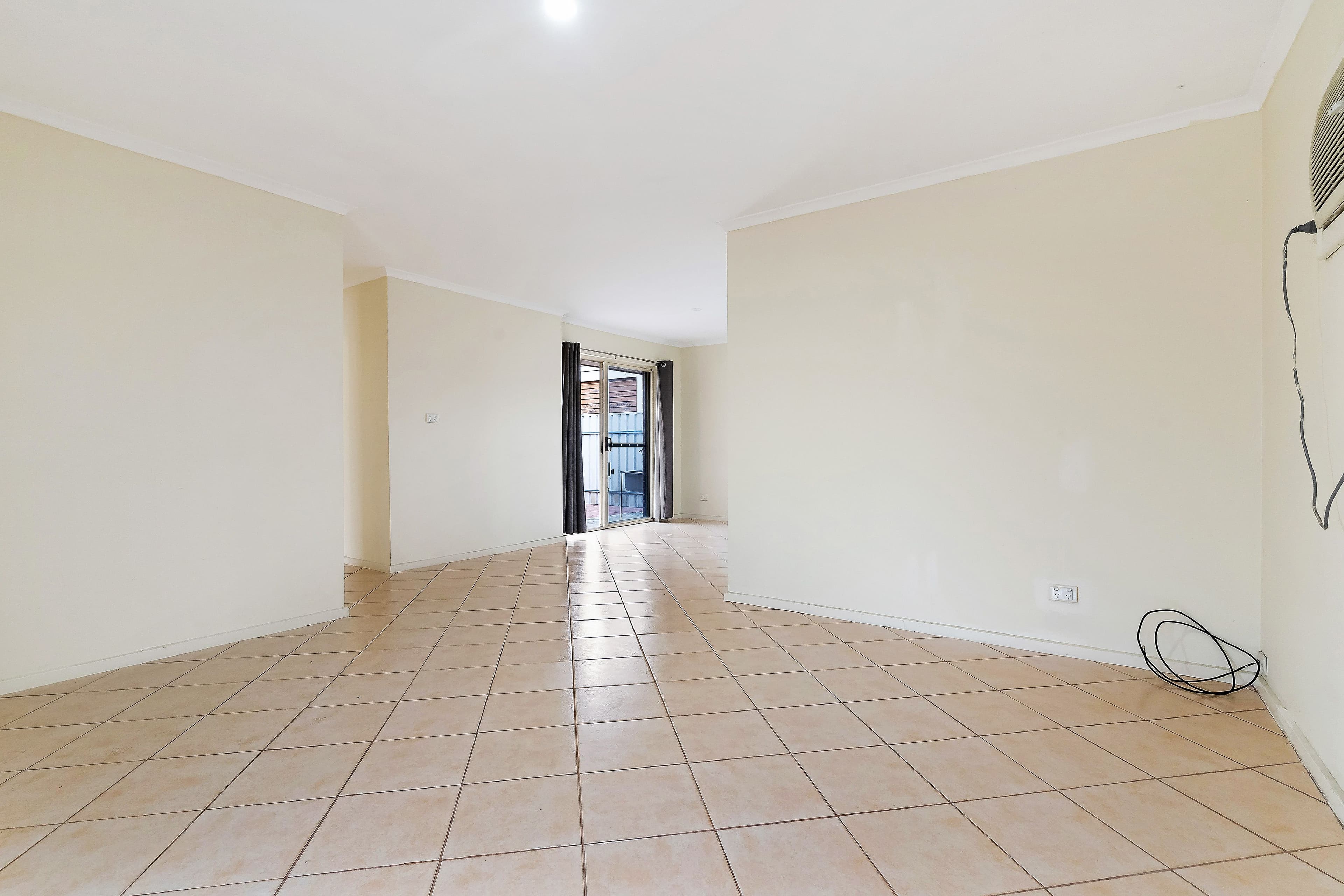 302 Victoria Road, Largs North SA 5016, Largs North - Thumbnail 2