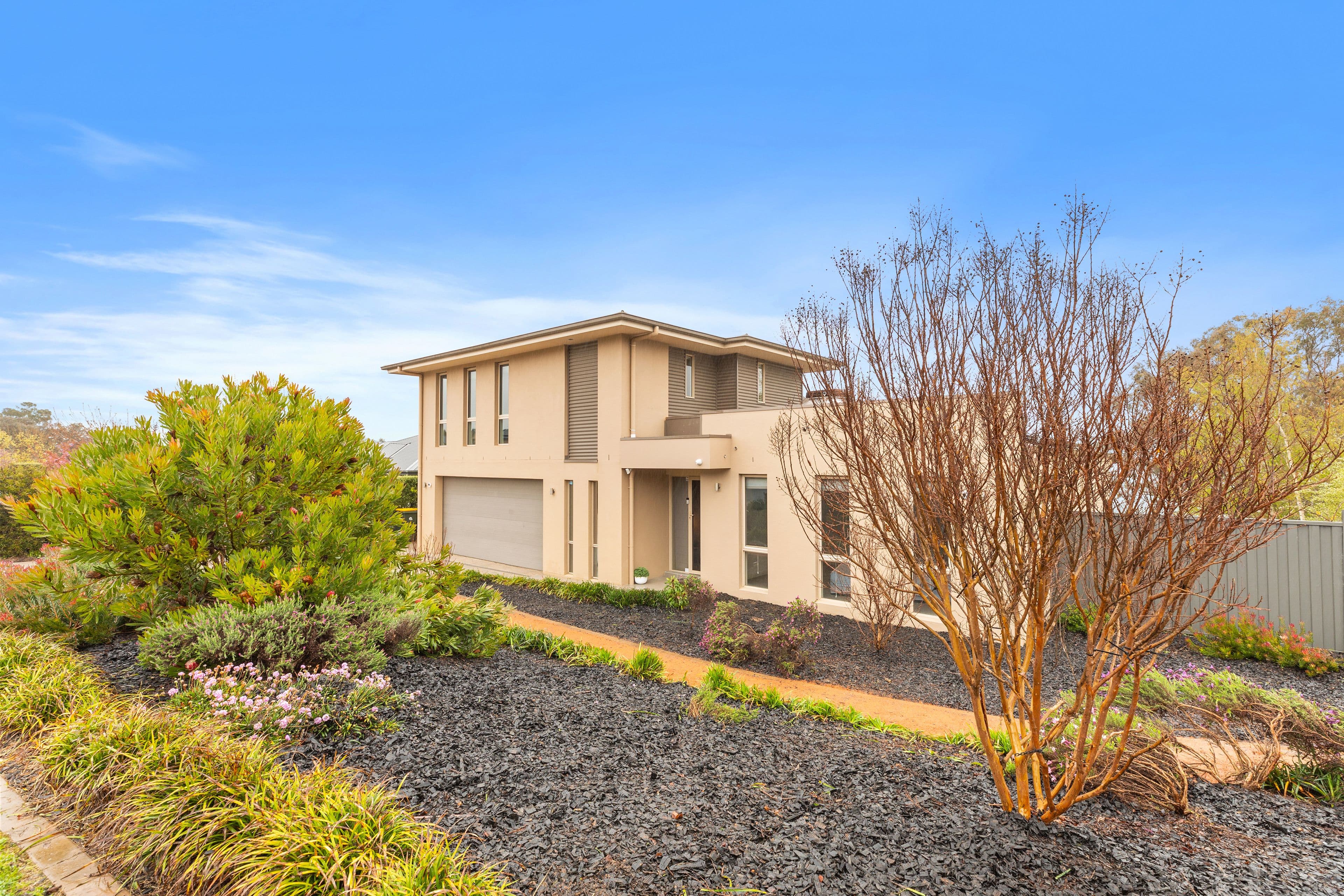 10 Myrtle Close, Jerrabomberra NSW 2619, Jerrabomberra - Image 1