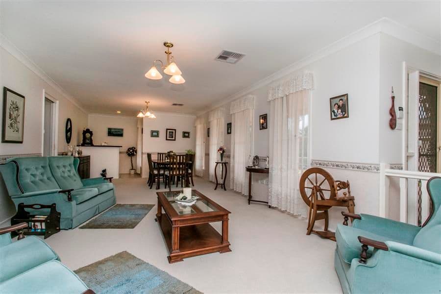 29 Rainbow Close, GLENMORE PARK NSW 2745, Glenmore Park - Thumbnail 2