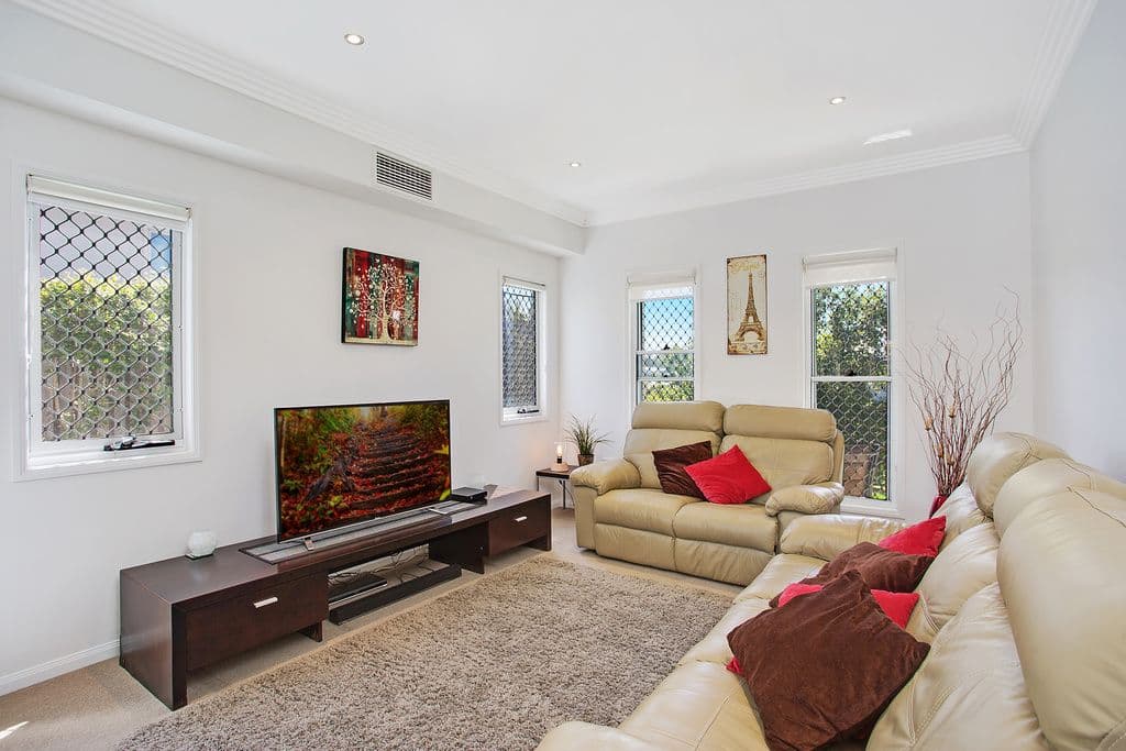 1 Aquarius Street, Reedy Creek QLD 4227, Reedy Creek - Thumbnail 5