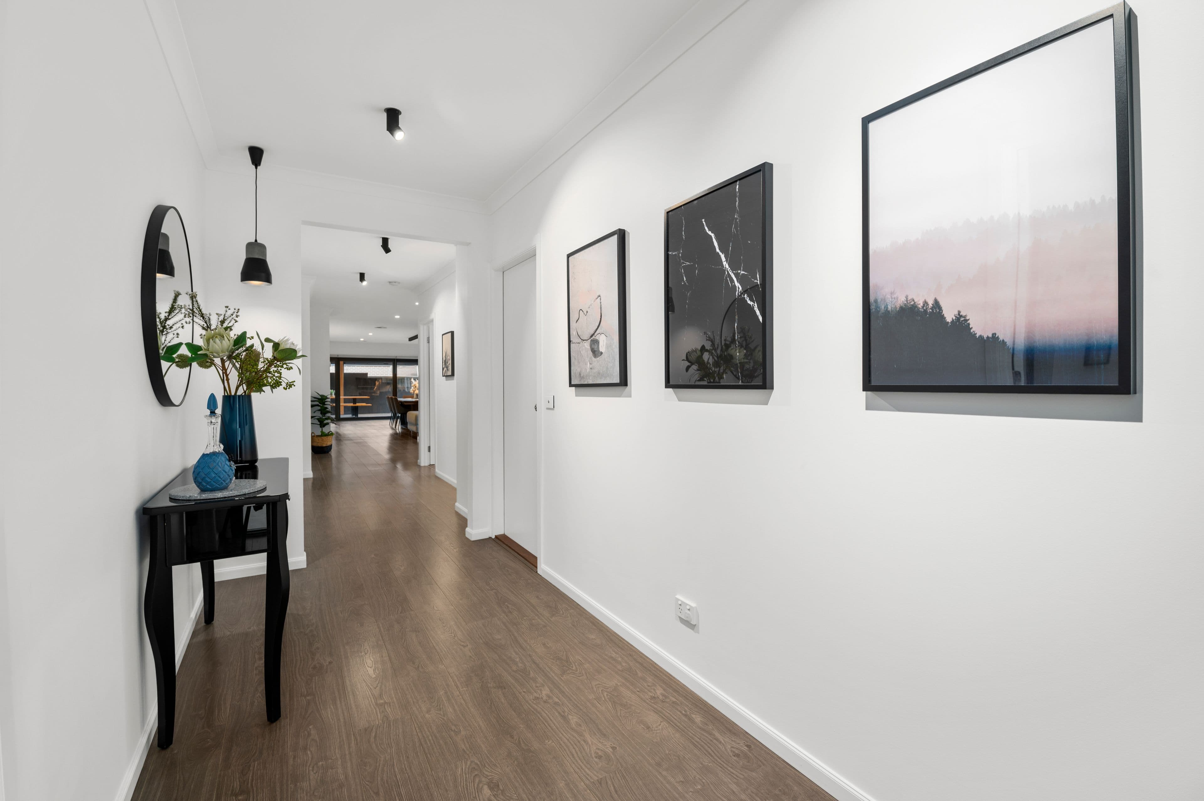 34 Cloverfield Crescent, Wollert VIC 3750, Wollert - Thumbnail 2