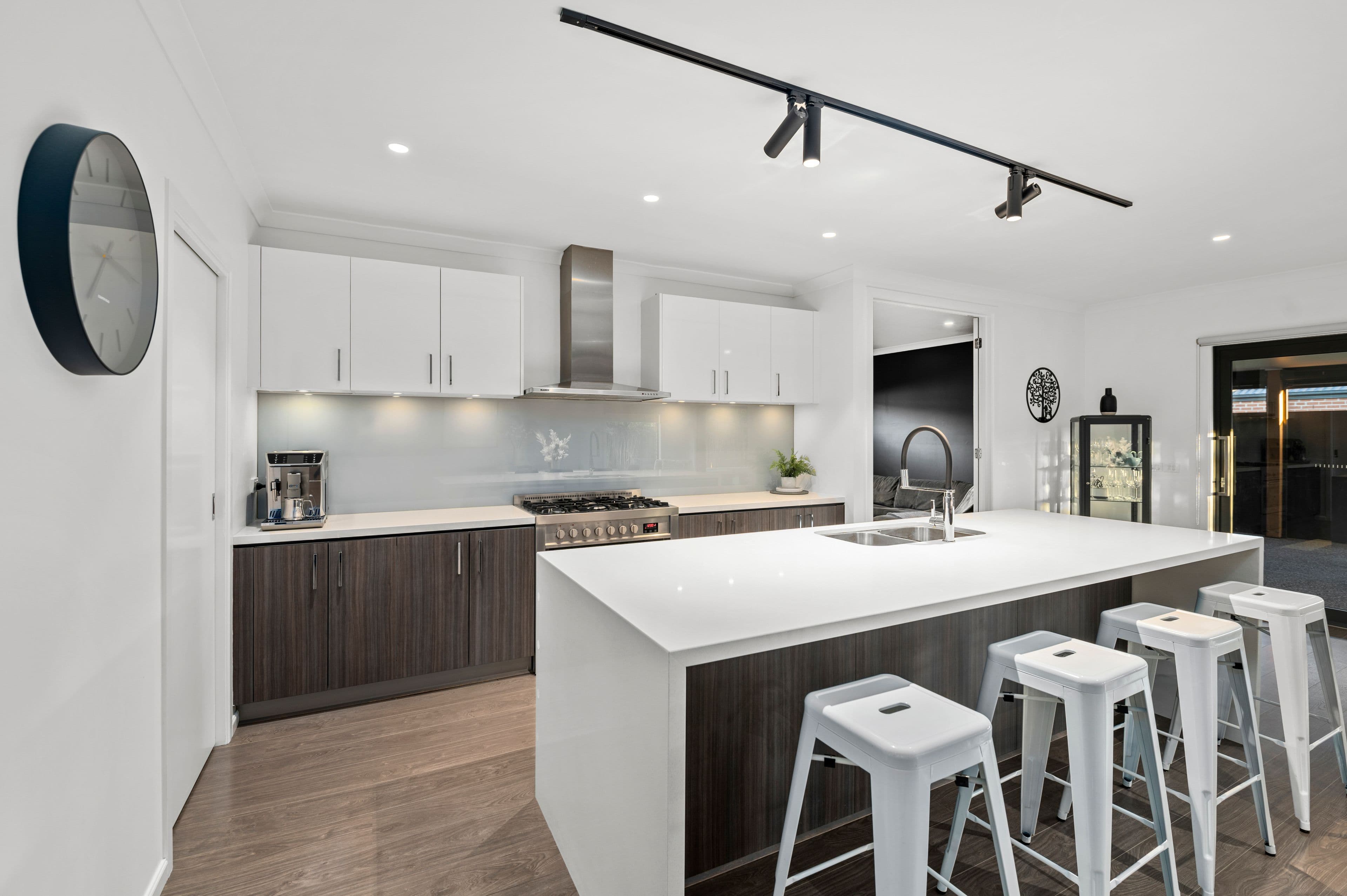 34 Cloverfield Crescent, Wollert VIC 3750, Wollert - Thumbnail 3